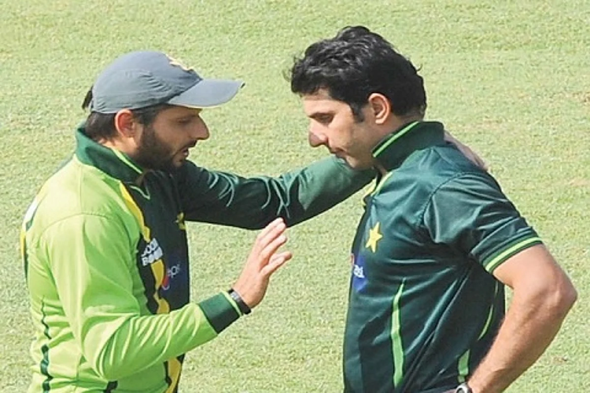 Afridi admonishes reporter