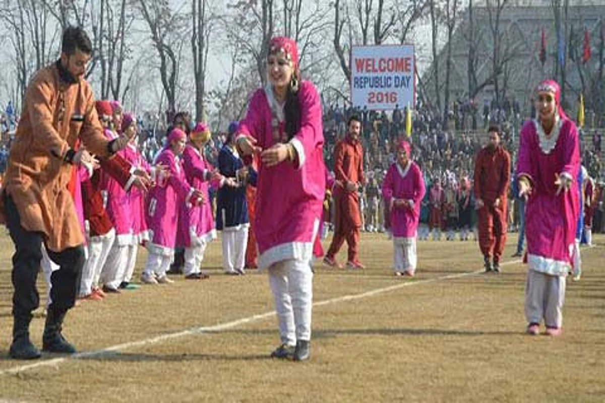 67TH REPUBLIC-DAY CELEBRATIONS: Full dress rehearsal held across Kashmir