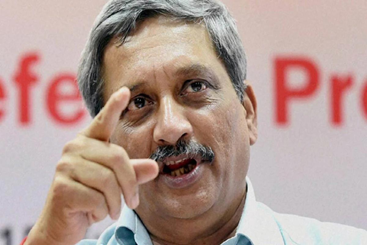Parrikar rules out withdrawing troops from Siachen after avalanche deaths