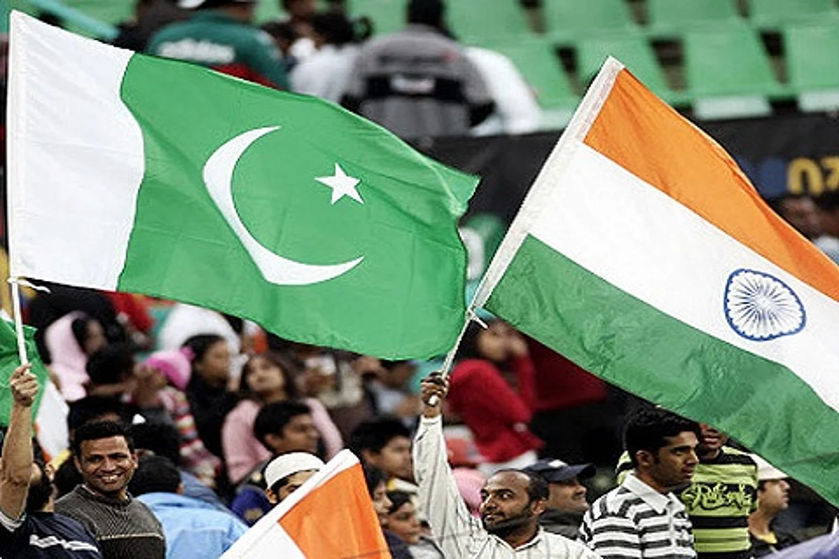 School promotes peace by India, Pak flags; forced to withdraw