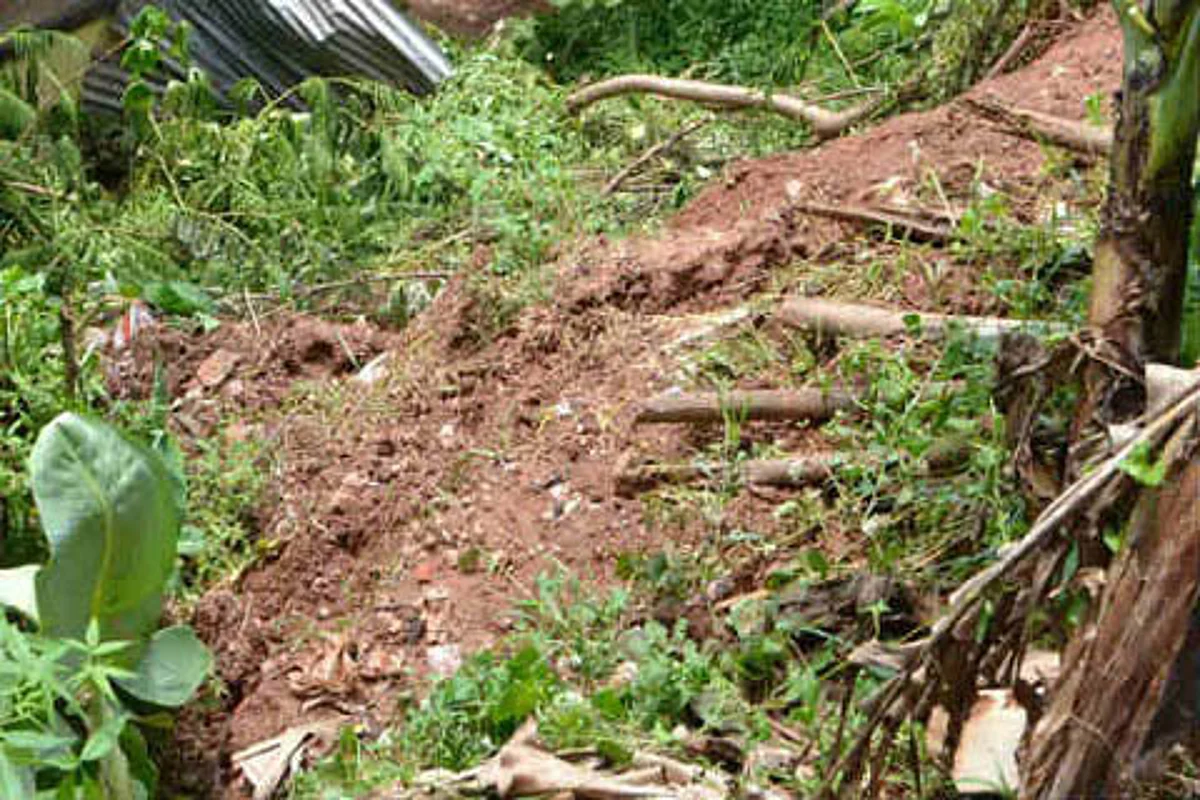 Landslide blocks Srinagar-Leh highway near Sonamarg
