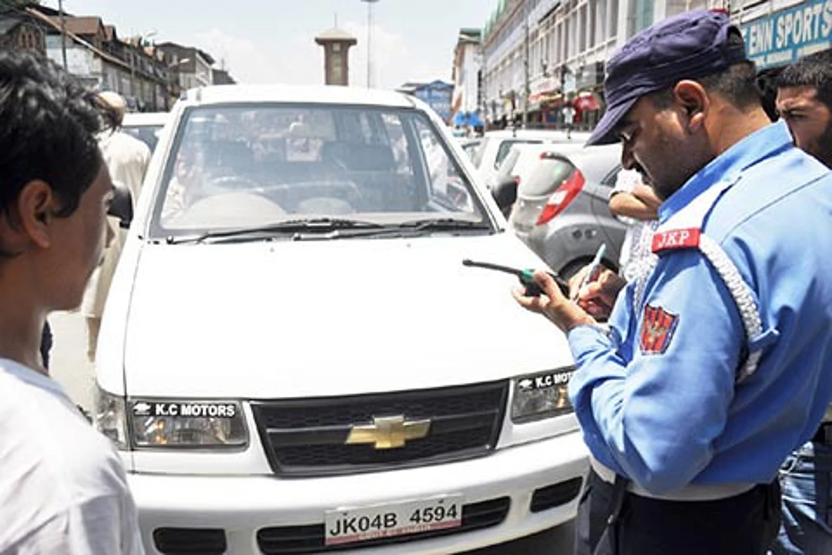 Health check-up of Traffic personnel held