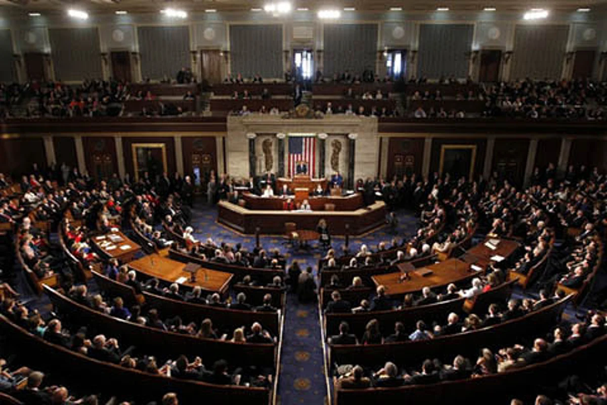 US Senate passes 800 million dollar Pakistan fund