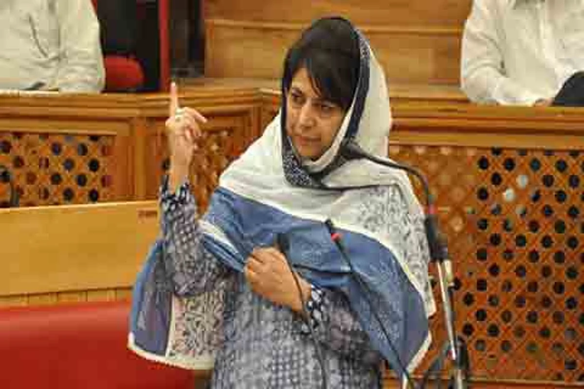 CM favours Indo-Pak dialogue on Kashmir