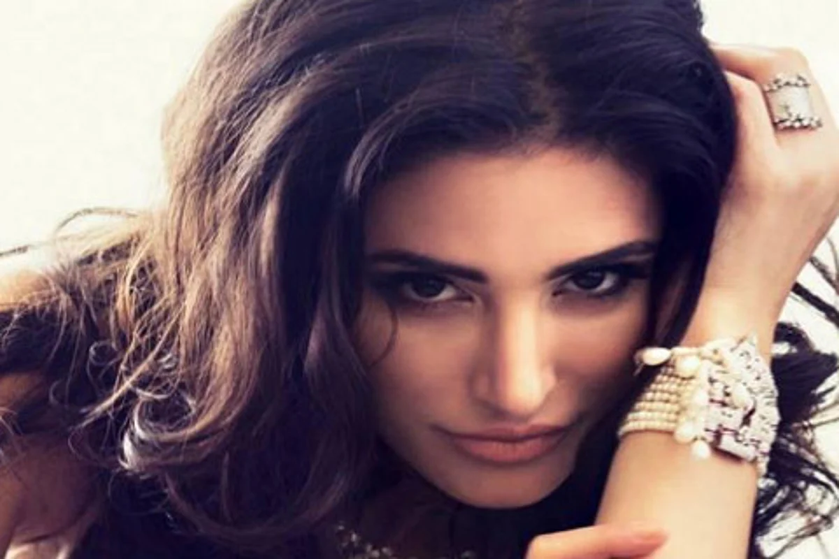 I need a dog not a man: Nargis Fakhri
