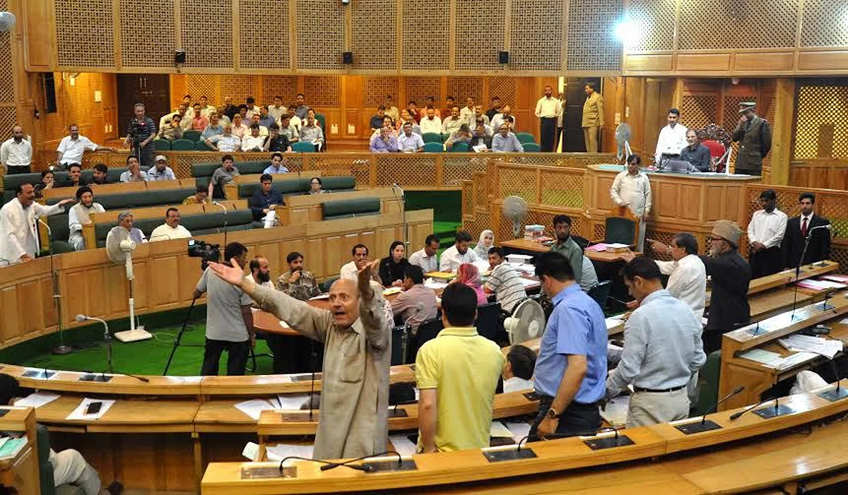 Deception on Article 370