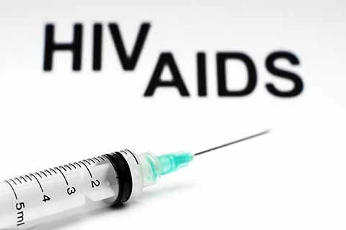 Prince Harry Takes HIV Test Live on Facebook
