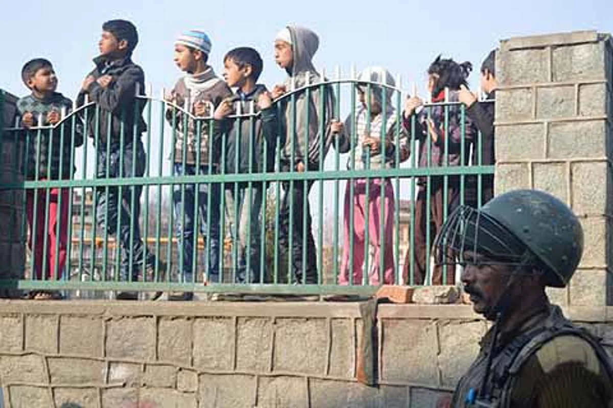‘Ensure participation of children in I-Day functions’