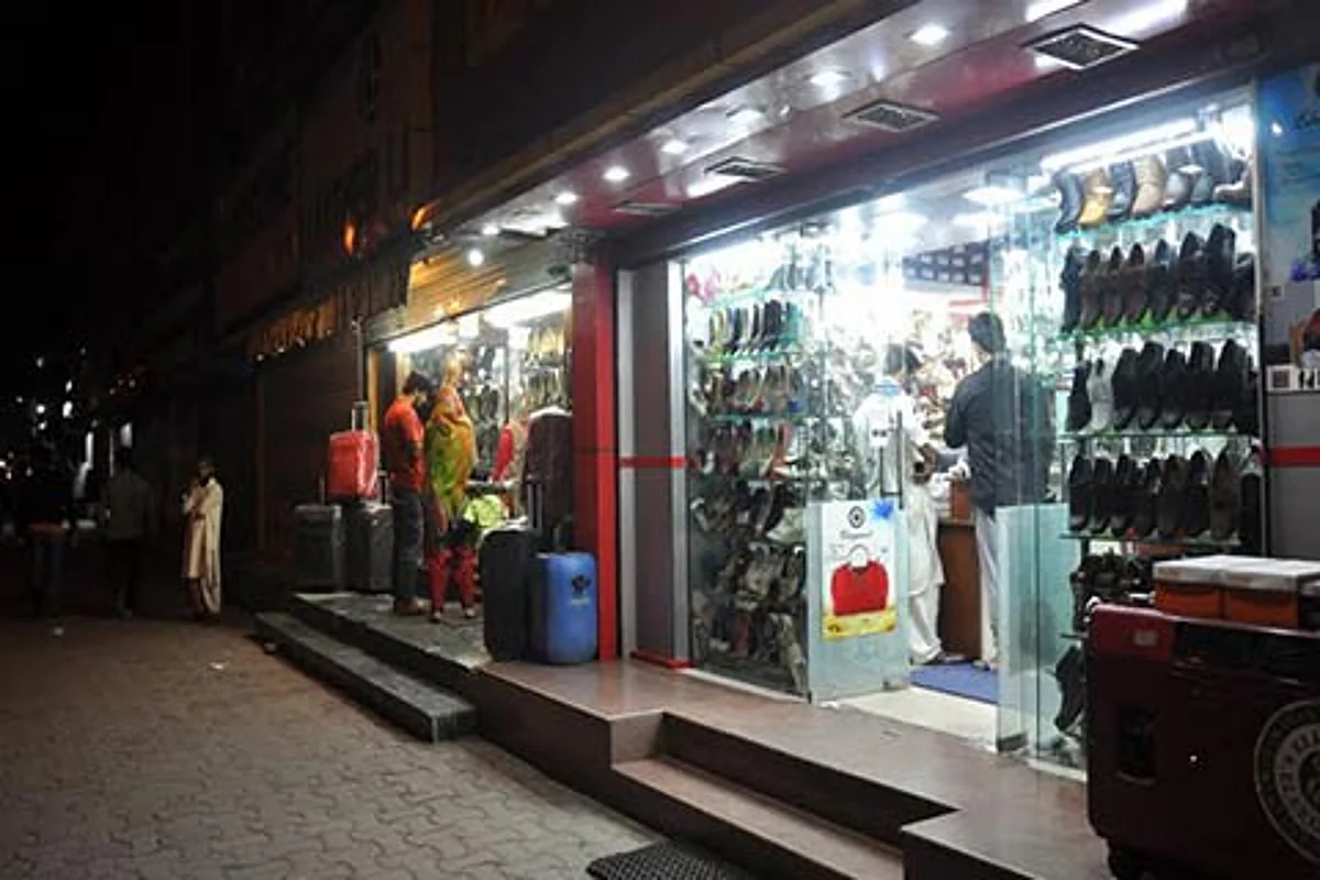 Kashmir’s business community at the receiving end