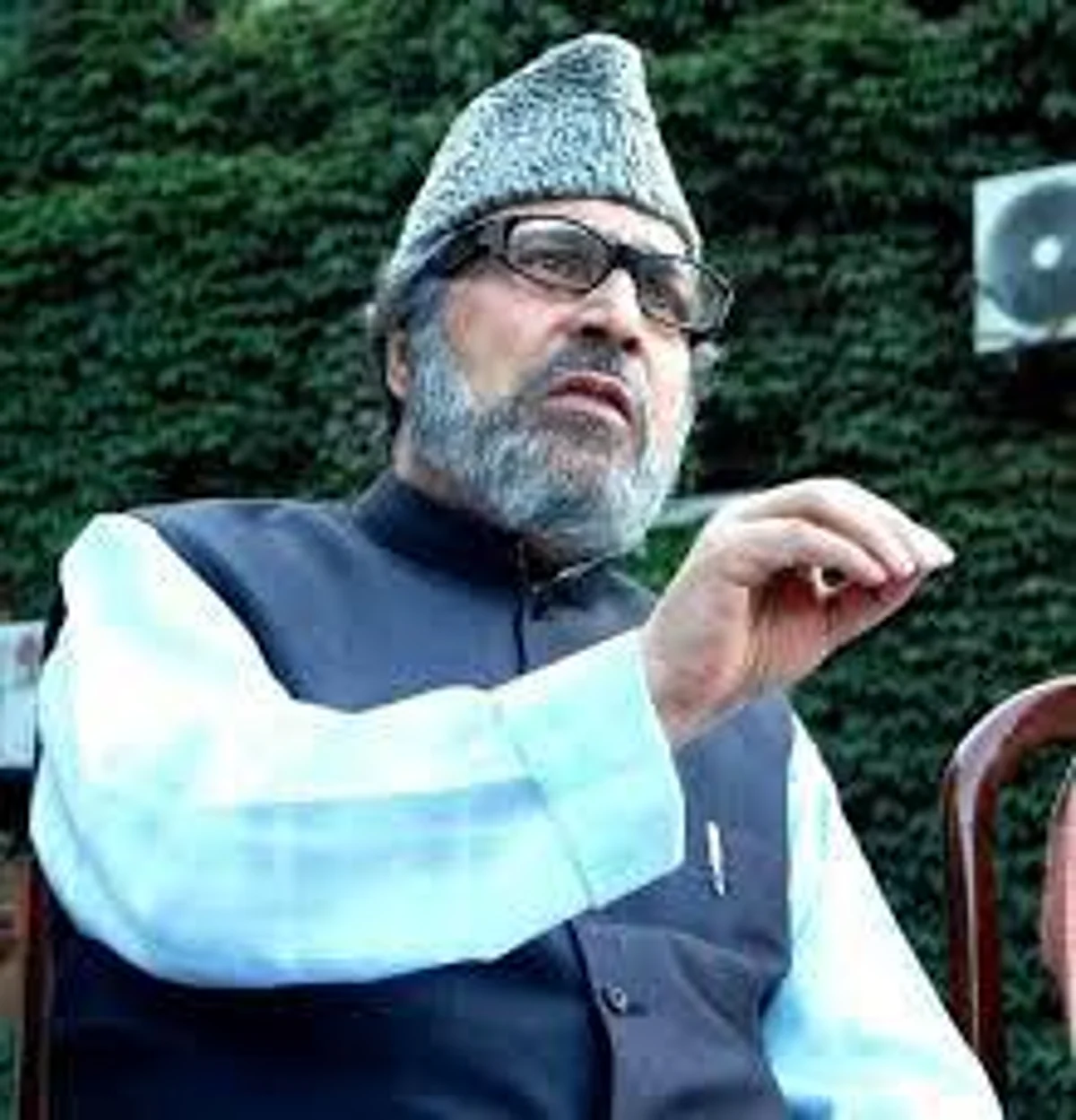 PDP’s Beig seeks intervention of PM Modi to end Kashmir unrest