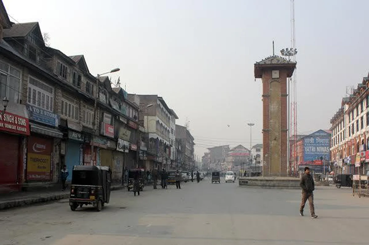 Disconnecting Kashmir