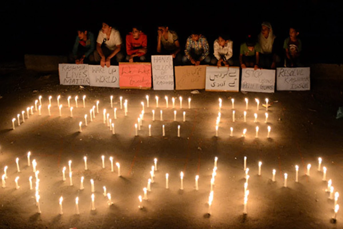 Kashmir Unrest: Candle-light vigil, night protests in Kupwara