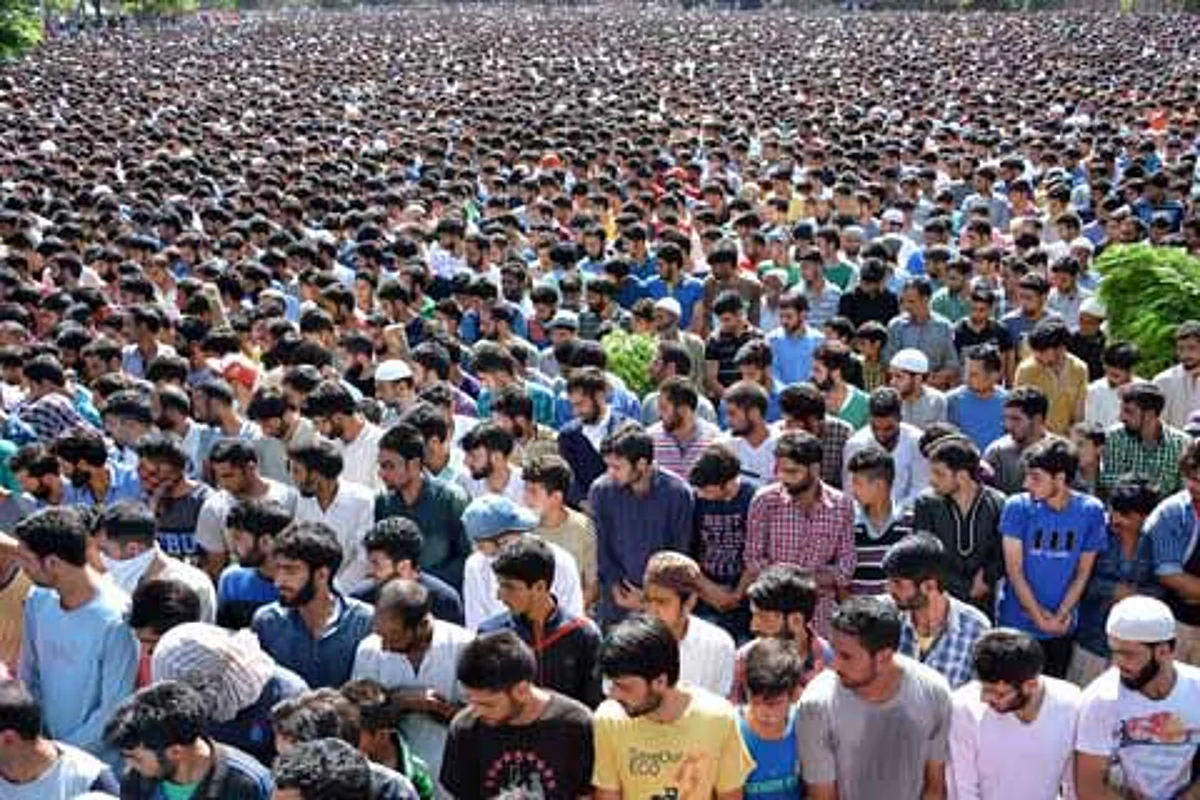 Pro-freedom rallies in Pampore, Bijbehara
