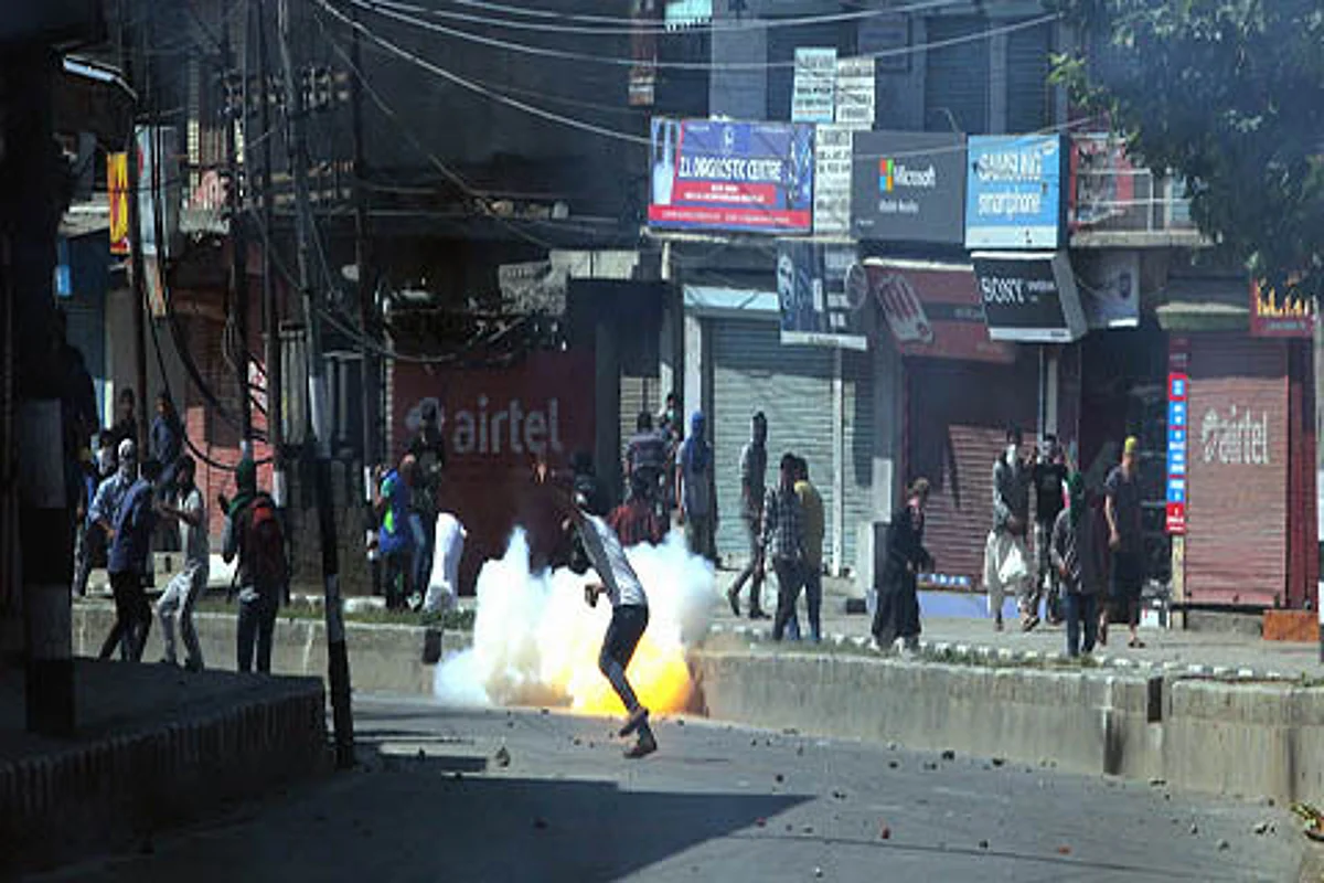 Three incidents of stone-pelting reported in Kashmir: Police