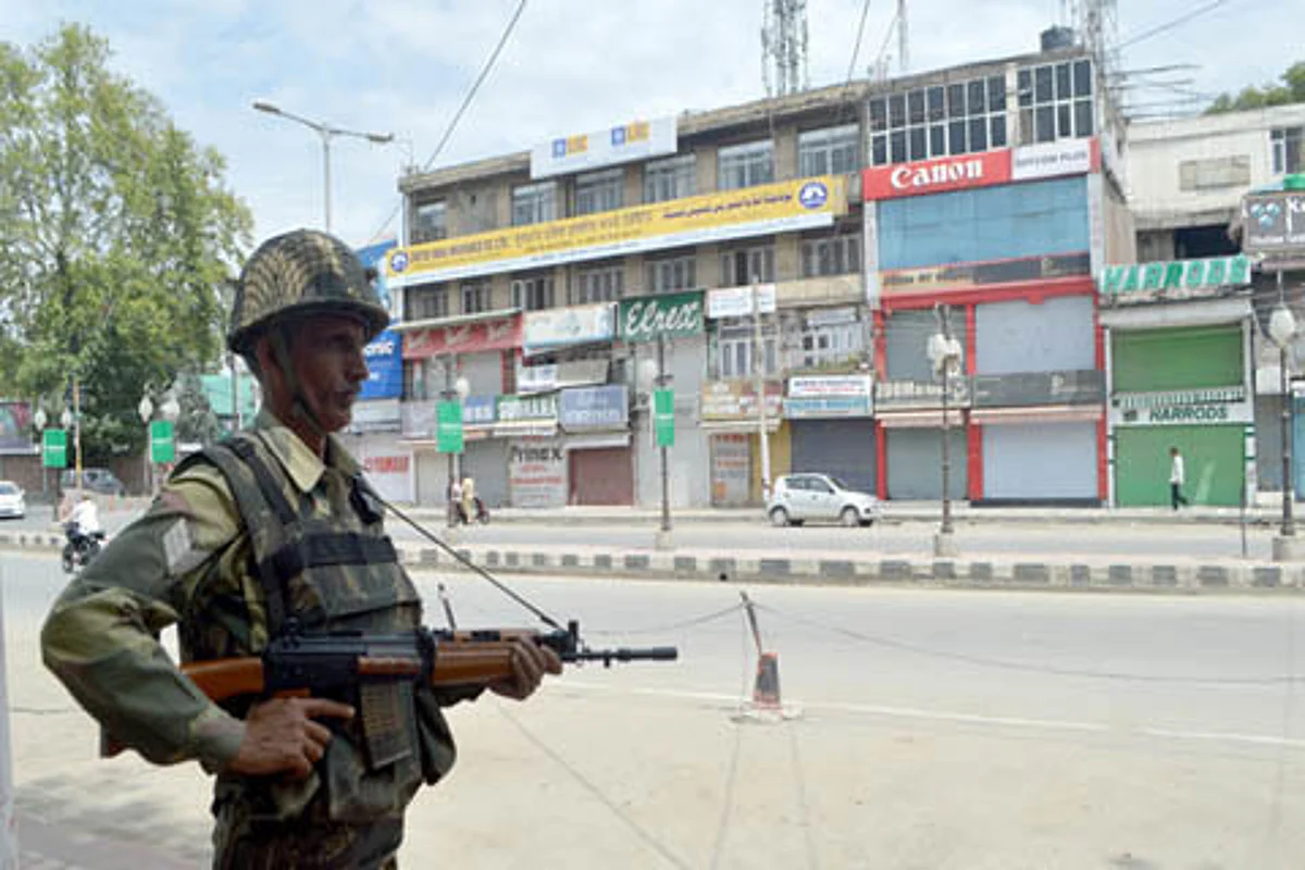 BSF troops deployed in Kashmir after 12 years