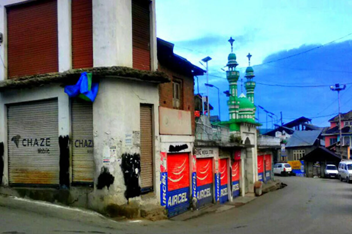 Curfew continues in Bhaderwah