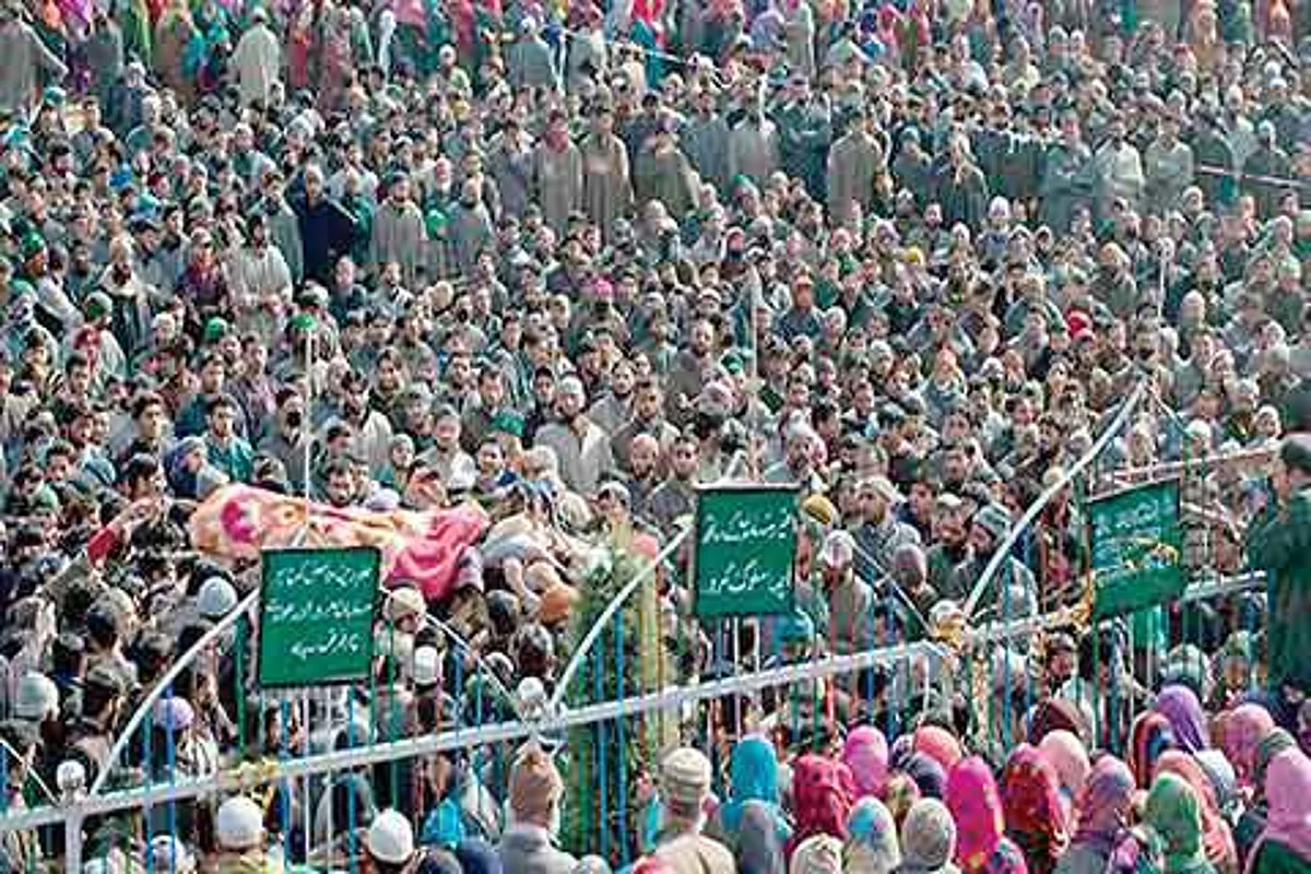3-word solution to Kashmir