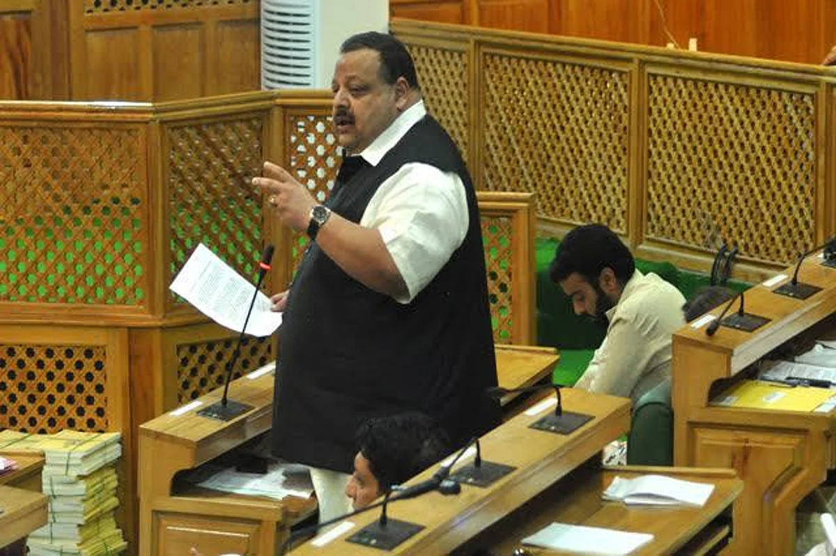 Rana says PDP-BJP Govt anti-employee