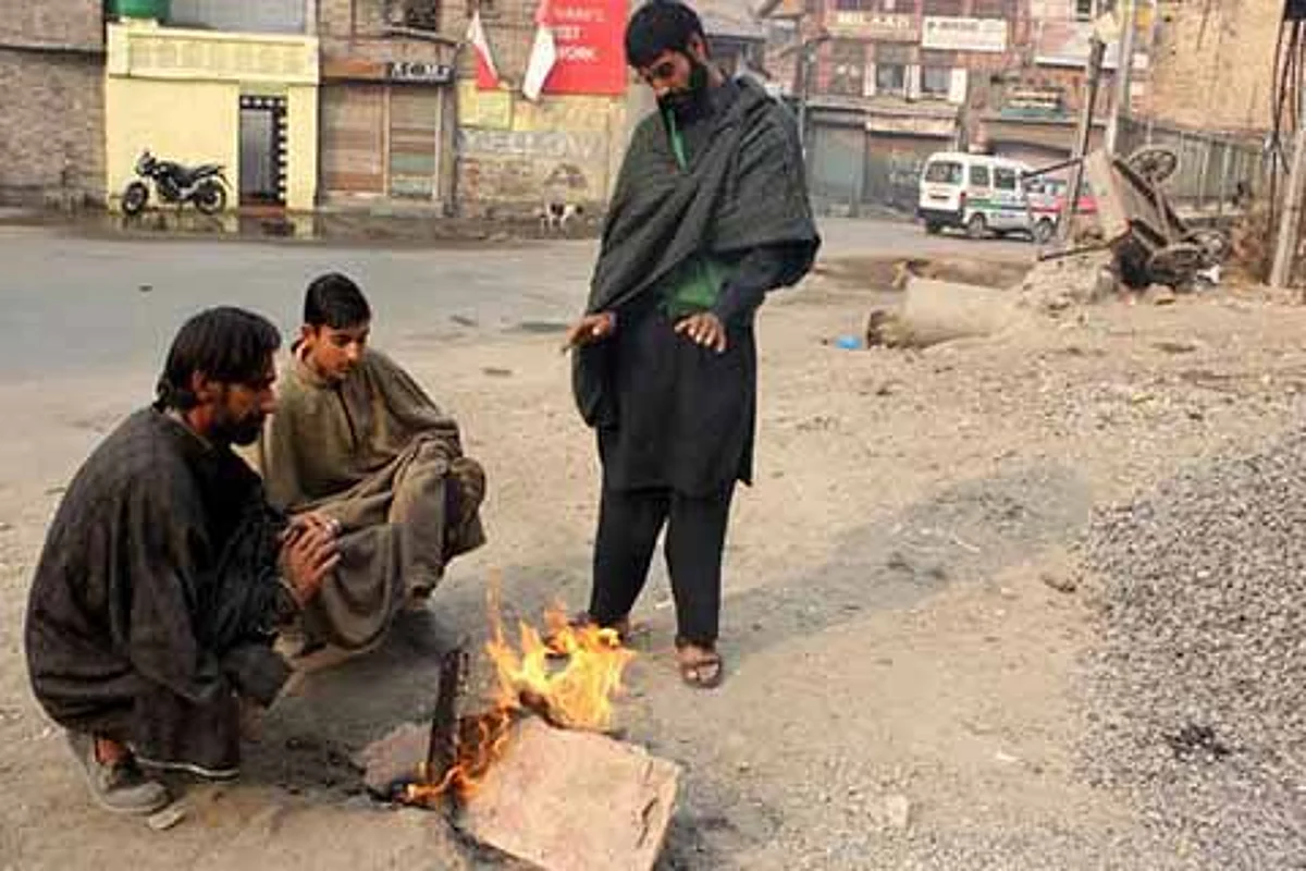 Severe cold across Kashmir, Leh coldest at minus 9.5 degrees