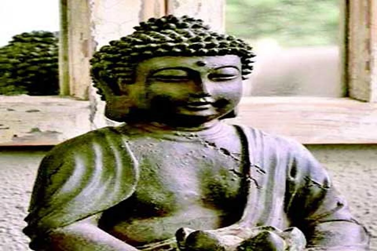 Iconic Buddha statue in Pakistan restored