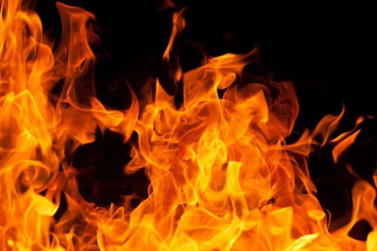 Panchayat house torched in Arigam village of Pulwama