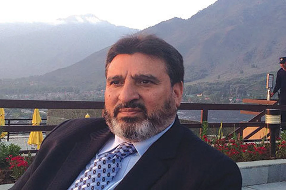 Altaf Bukhari distressed over prolonged power outages