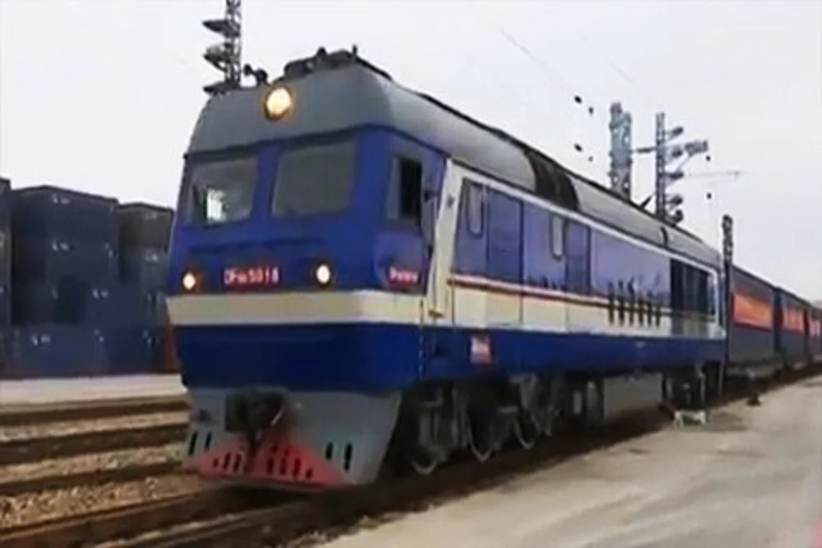 First cargo train from China leaves for Karachi