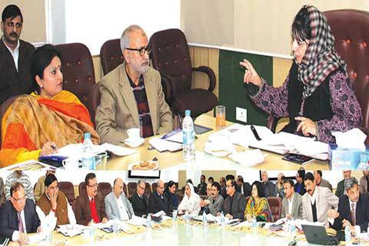 Mehbooba for more infrastructure in schools