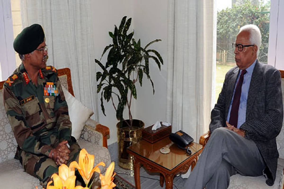 Northern Army Commander briefs Governor Vohra on security situation