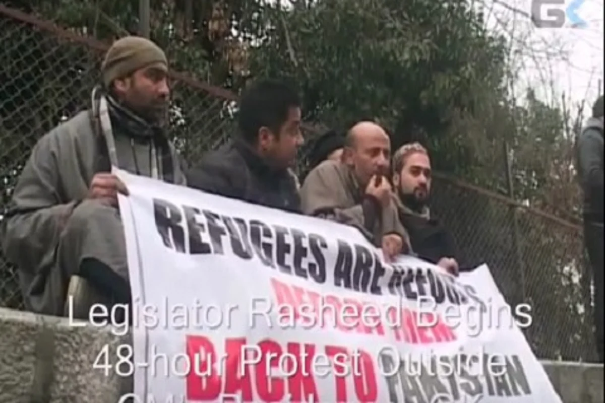 Video: Legislator Rasheed Begins 48-hour Protest Outside CM’s Residence