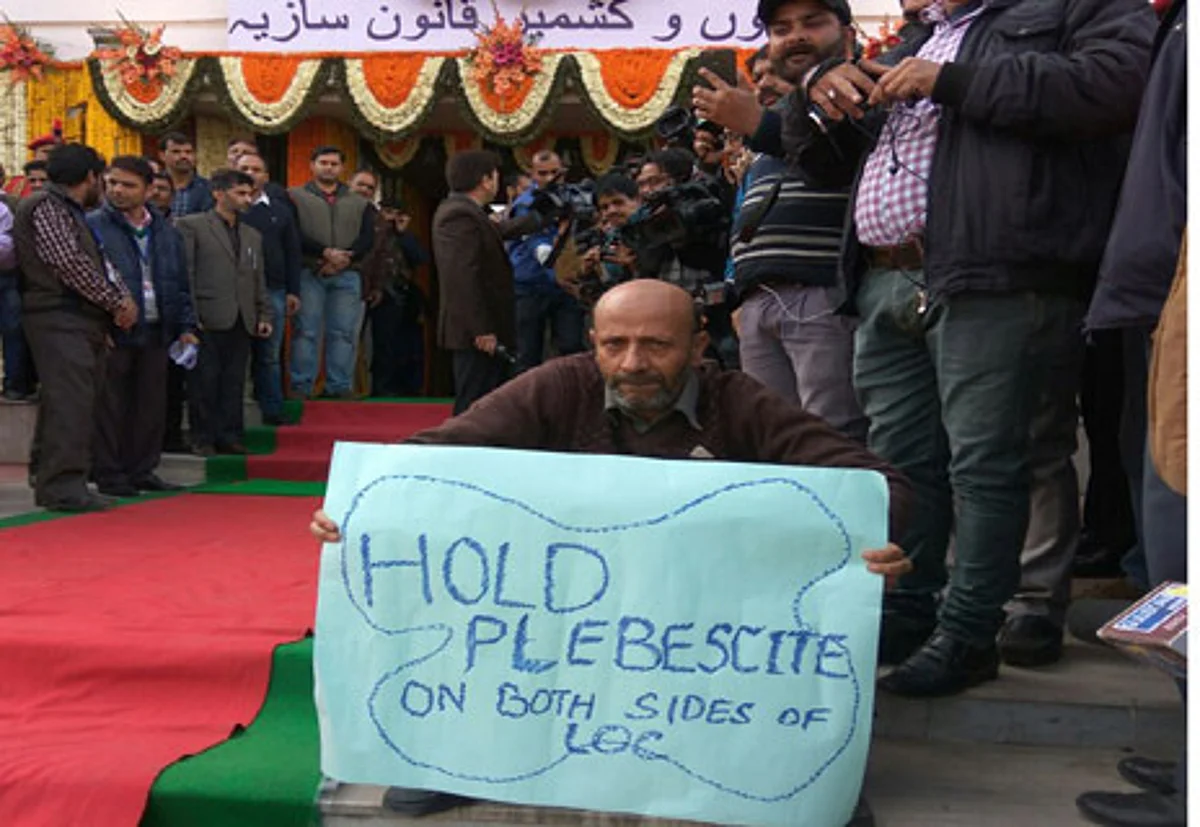 Legislator Rashid stages protest outside assembly, demands plebiscite