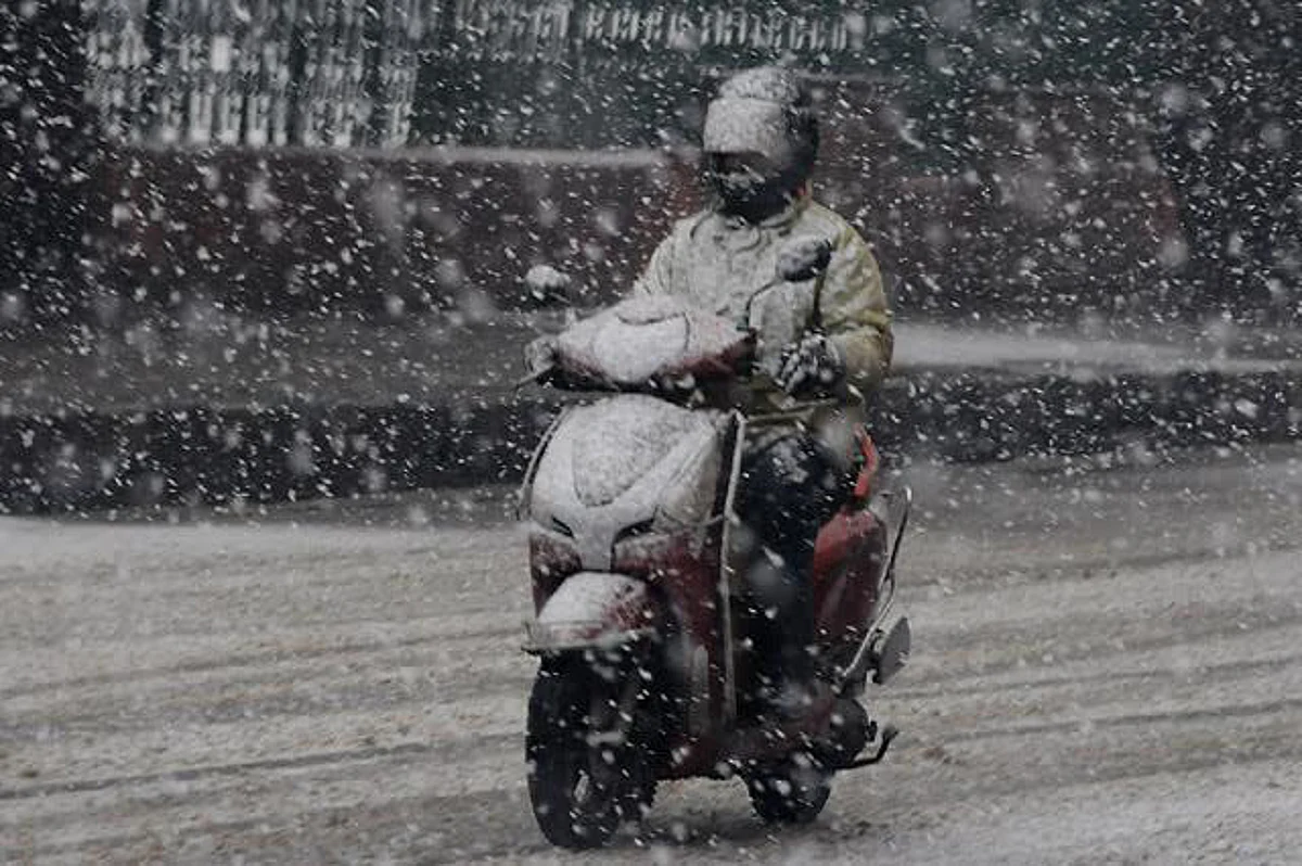 MeT forecasts 3-day wet spell in J&K from today