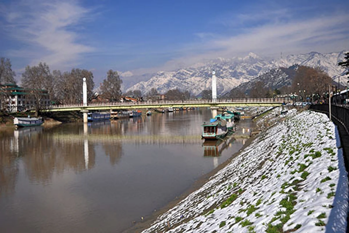400 cr Jhelum Flood Management Plan under implementation: Govt