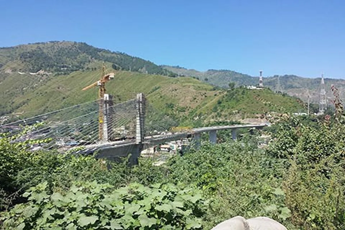 ‘Open Muzaffarabad road when highway remains closed’