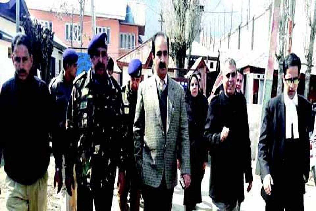 Under-trial Review Committee visits Central Jail