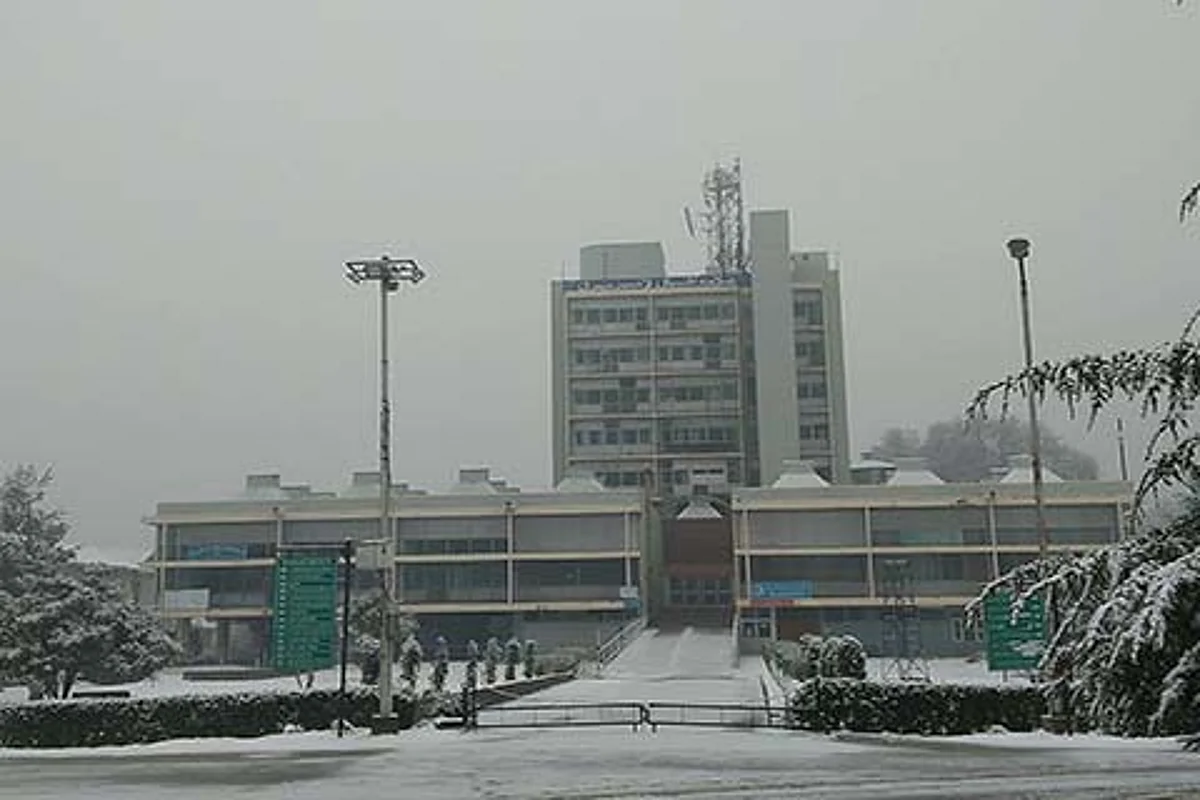 Seminar on ‘human rights and education’ held at Kashmir University