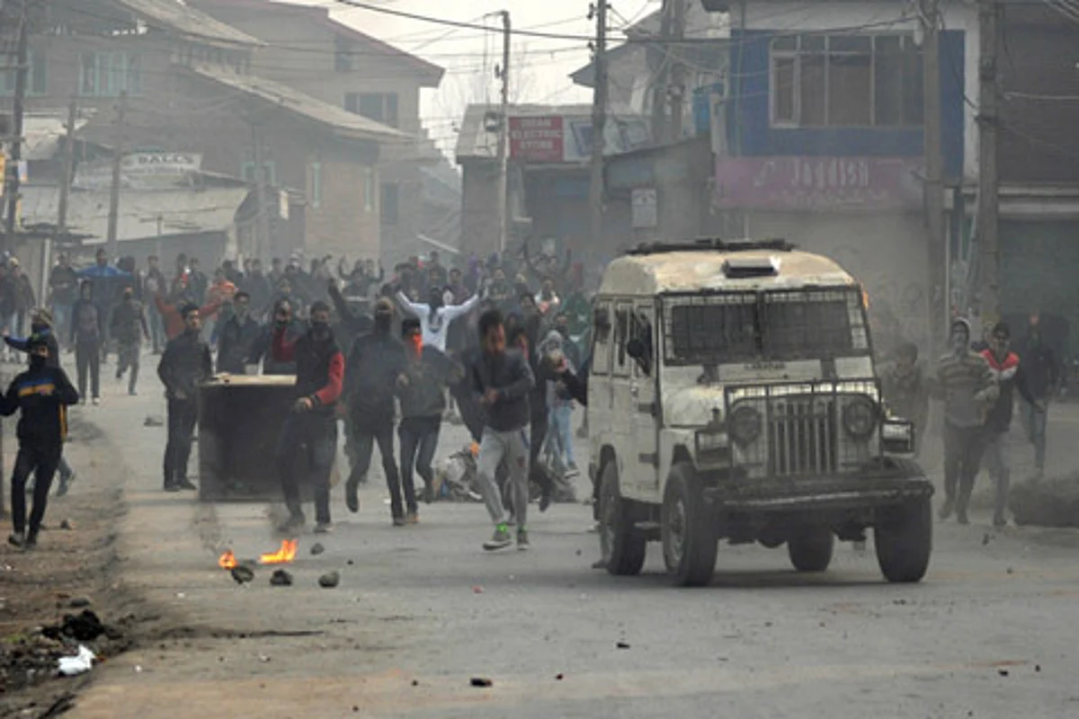 New Delhi to introduce new rubber-based shots to deal with Kashmir protesters