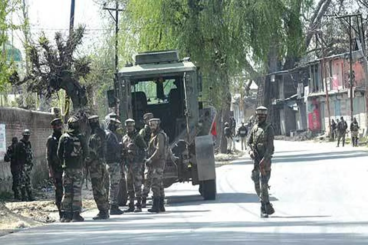 Youth injured in clashes amid shutdown in poll-bound areas