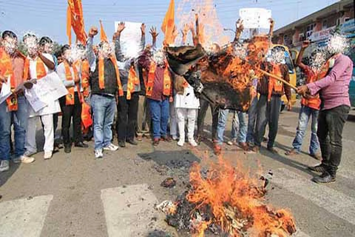 Security personnel suffering due to govt’s callous attitude: Shiv Sena