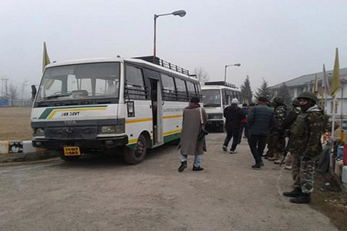 Srinagar-Muzaffarabad bus service suspended due to security reasons
