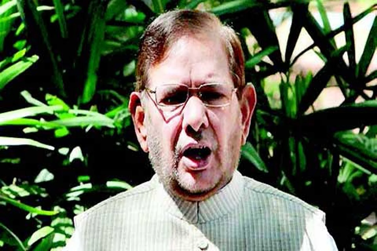 Sharad Yadav, D Raja want political solution to Kashmir problem