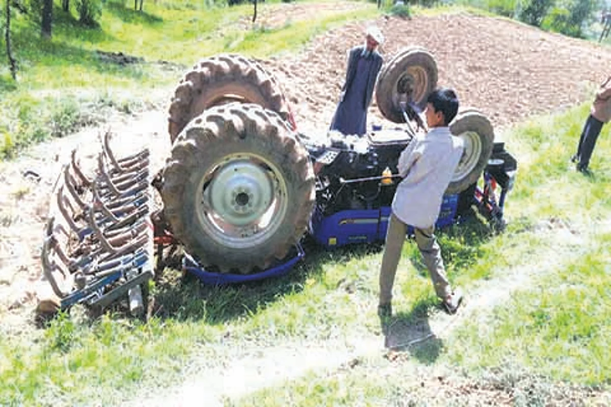 1 dies, 2 injured in Rajouri accidents