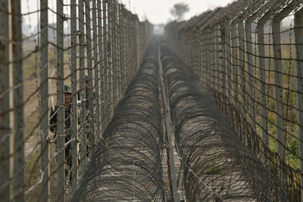 Teenager detained on LoC