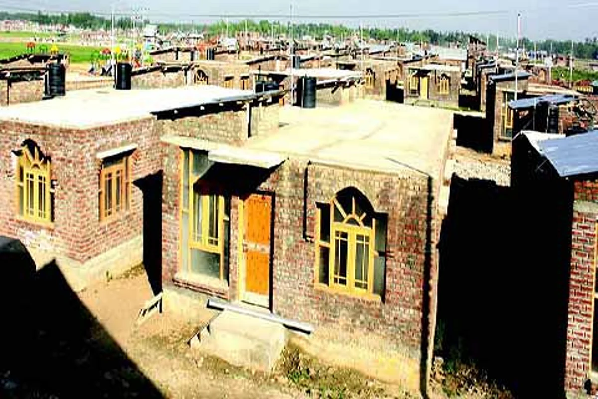 Rakh-e-Arth residents decry lack of basic amenities