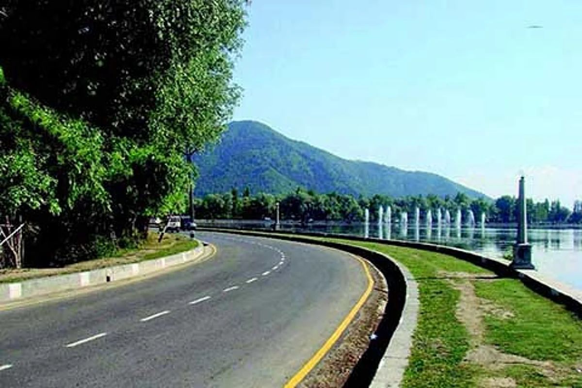 "The tourists shall be allowed up to Nehru Park after proper verification of their places of stay. The route for medical emergencies shall be decided on spot,” Traffic Police said in a statement.
