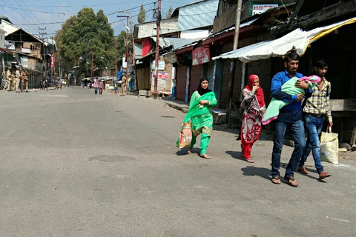 Kishtwar witnesses partial shutdown over GST row