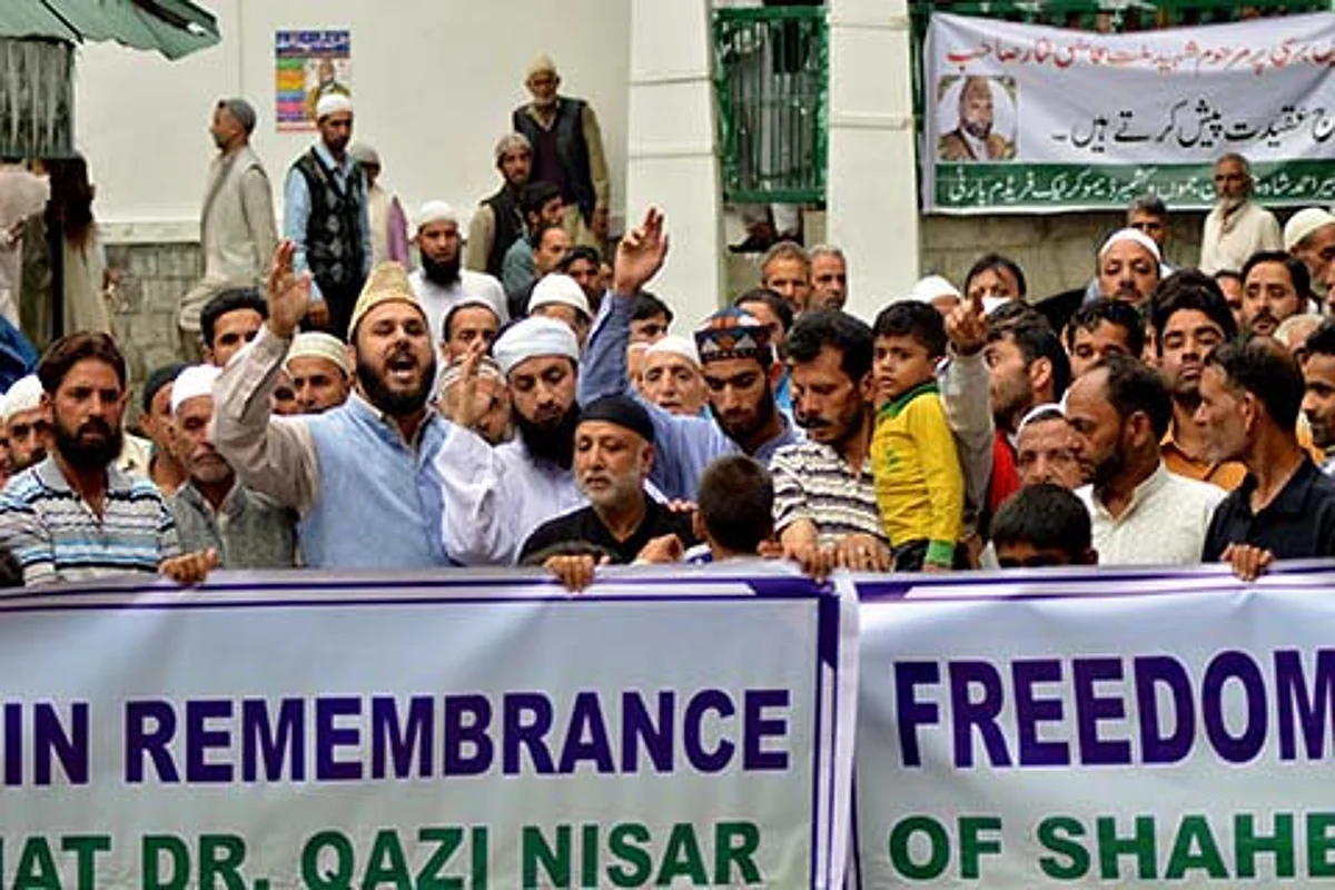 Anantnag shuts on Qazi Nisar’s death anniversary