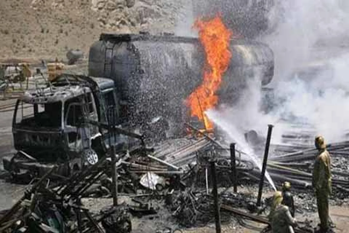 151 killed in oil tanker blast in Pak