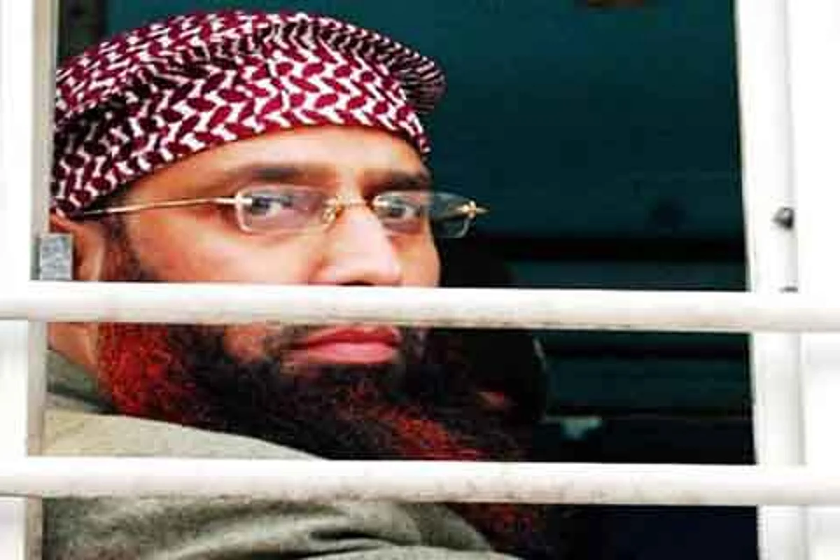 Don’t insist on marrying working girls: Dr Qasim