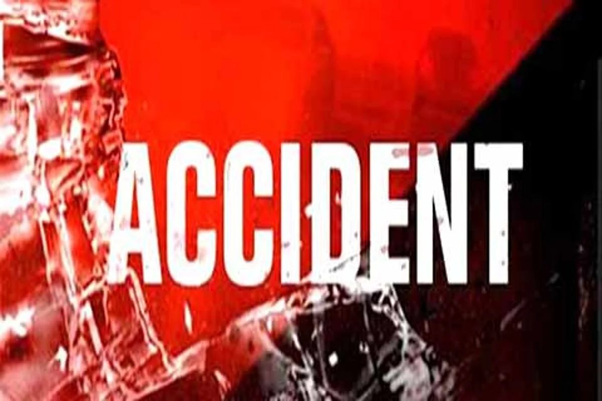 Teenager dies in accident